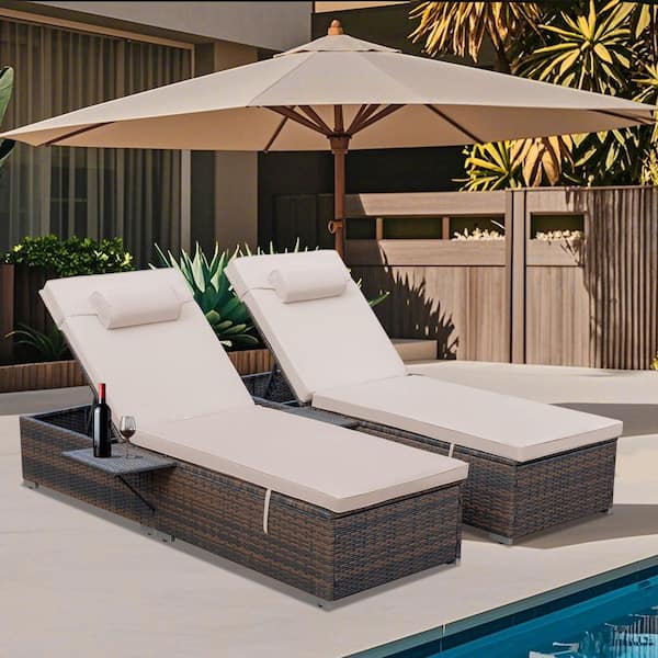 NOBLEMOOD Brown 2-Pieces Wicker Outdoor Chaise Lounge Set with Khaki Cushion
