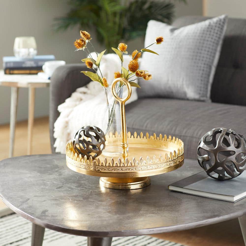 Gold Aluminum Glam Cake Stand with Finial Handle