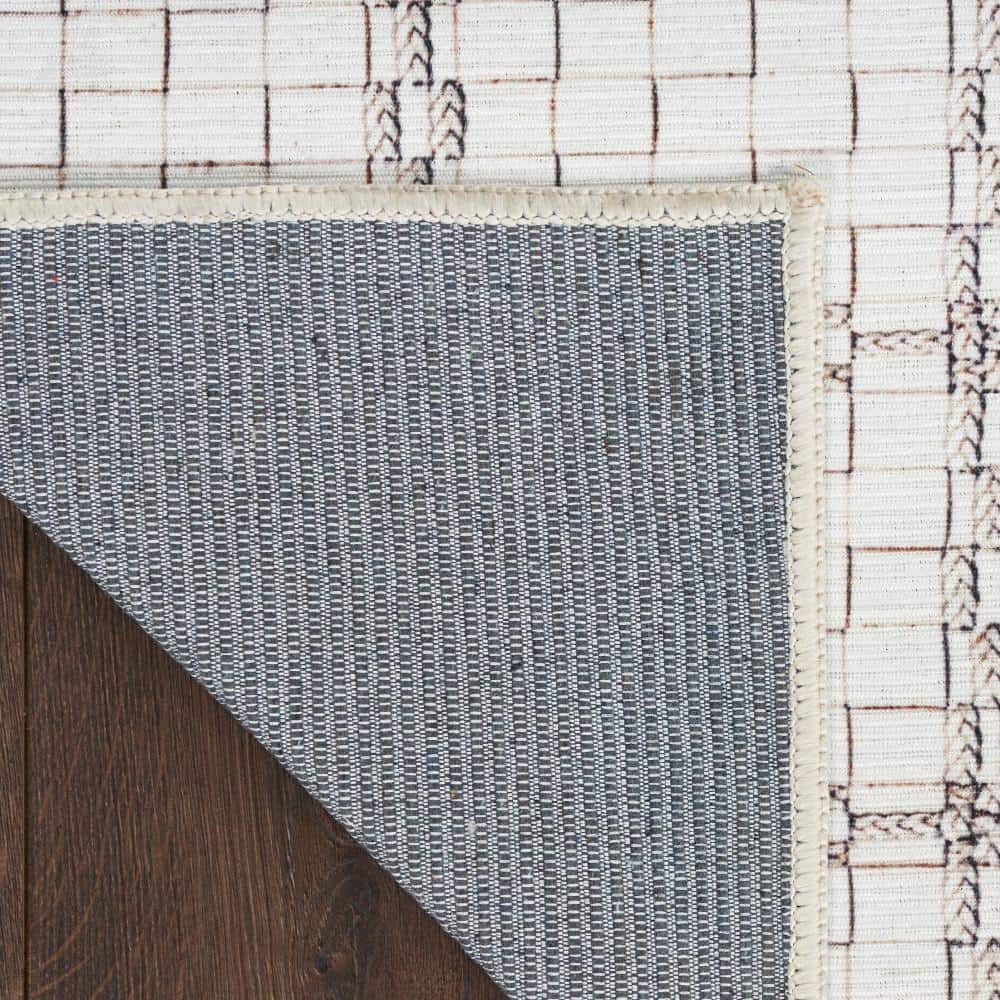 Ivory and Gray Geometric Cotton Synthetic Washable Rug 4' x 6'