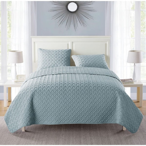 Nina Embossed 3 Piece Blue Basketweave Microfiber Full/Queen Quilt Set