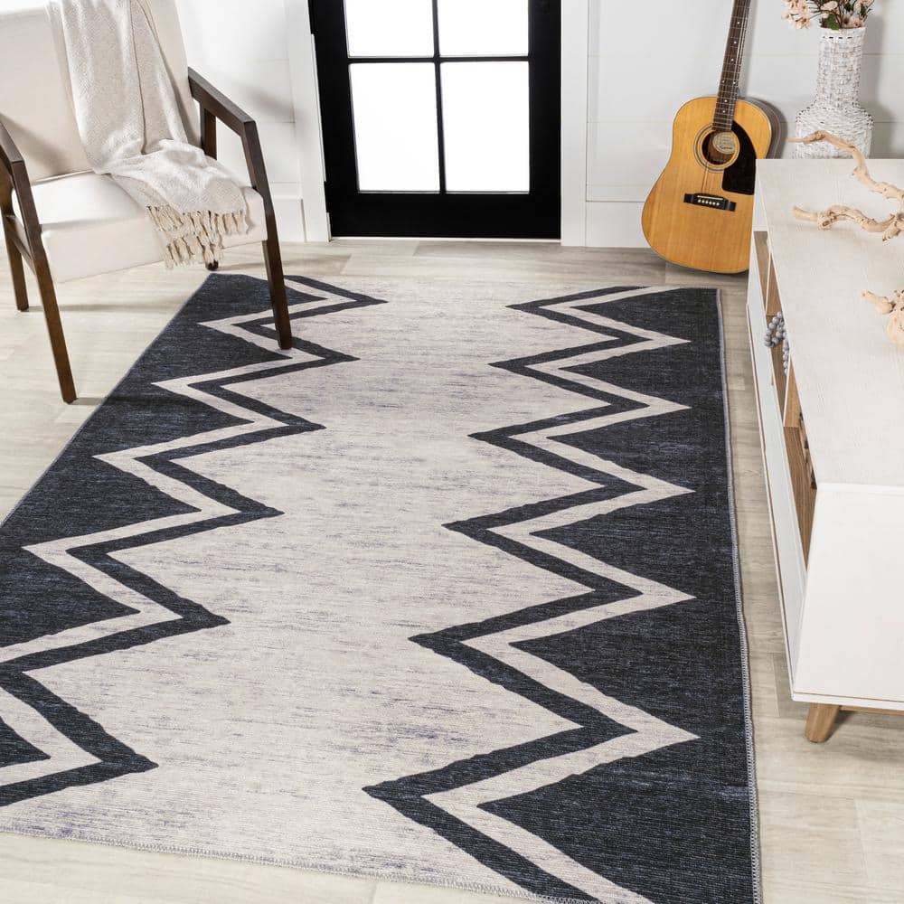 Ivory Chevron Handcrafted 4' x 6' Easy-Care Synthetic Area Rug