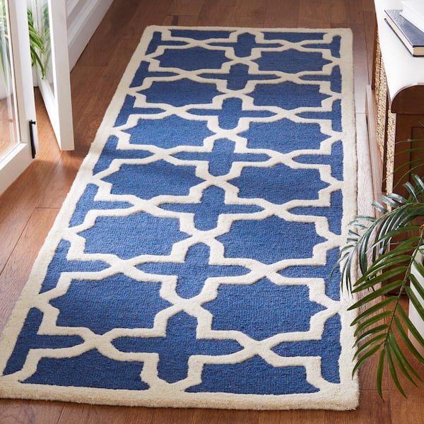 Cambridge Navy Blue/Ivory 3 ft. x 22 ft. Geometric Multi-Point Diamond Runner Rug