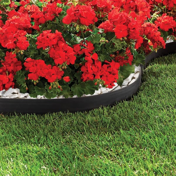 Vigoro 60 ft. No-Dig Plastic Landscape Edging Kit 3001-60HD-3 - The Home  Depot