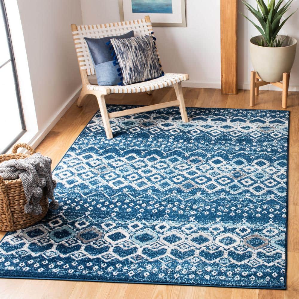 Amsterdam 2 ft. x 4 ft. Navy/Beige Multi-Diamond Chevron Area Rug price history on PriceWatchPro