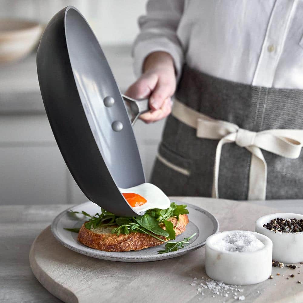 Gray Aluminum Ceramic Nonstick 8" and 10" Frying Pan Set
