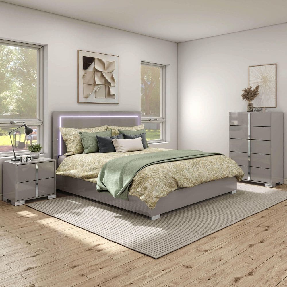 Mesala 3-Piece Contemporary Glossy Taupe Gray Wood King Panel Bedroom Set with Nightstand and Chest price history on PriceWatchPro