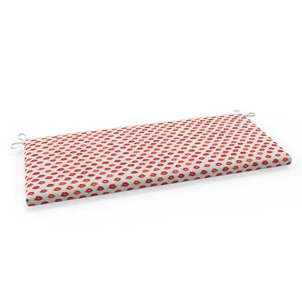 Pillow Perfect Novelty 45 in W x 3 in H Rectangular Outdoor Bench Cushion with Ties 1-Count in Red Glam
