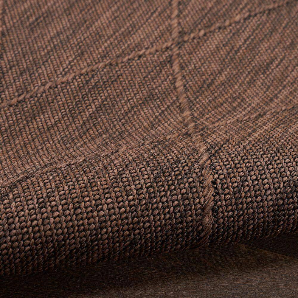 Mocha Geometric Non-Slip Washable 6' x 9' Synthetic Rug