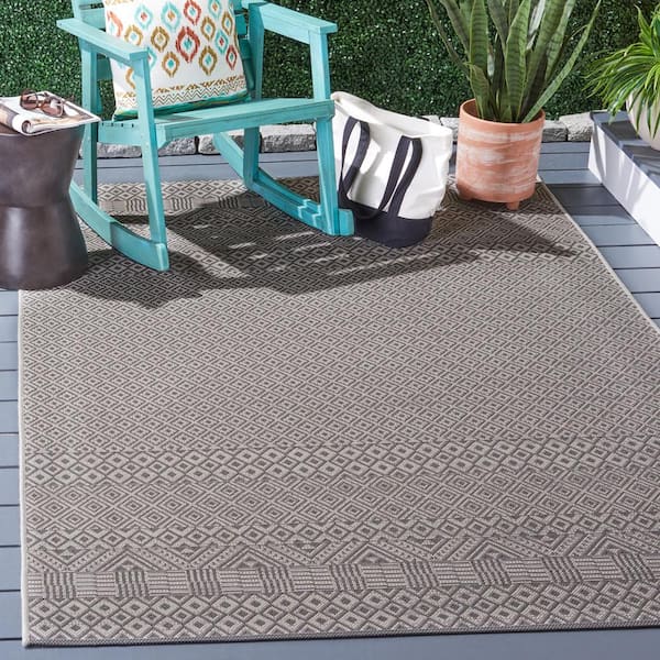 Courtyard Brown/Gray 4 ft. x 6 ft. Tribal Striped Diamonds Indoor/Outdoor Area Rug