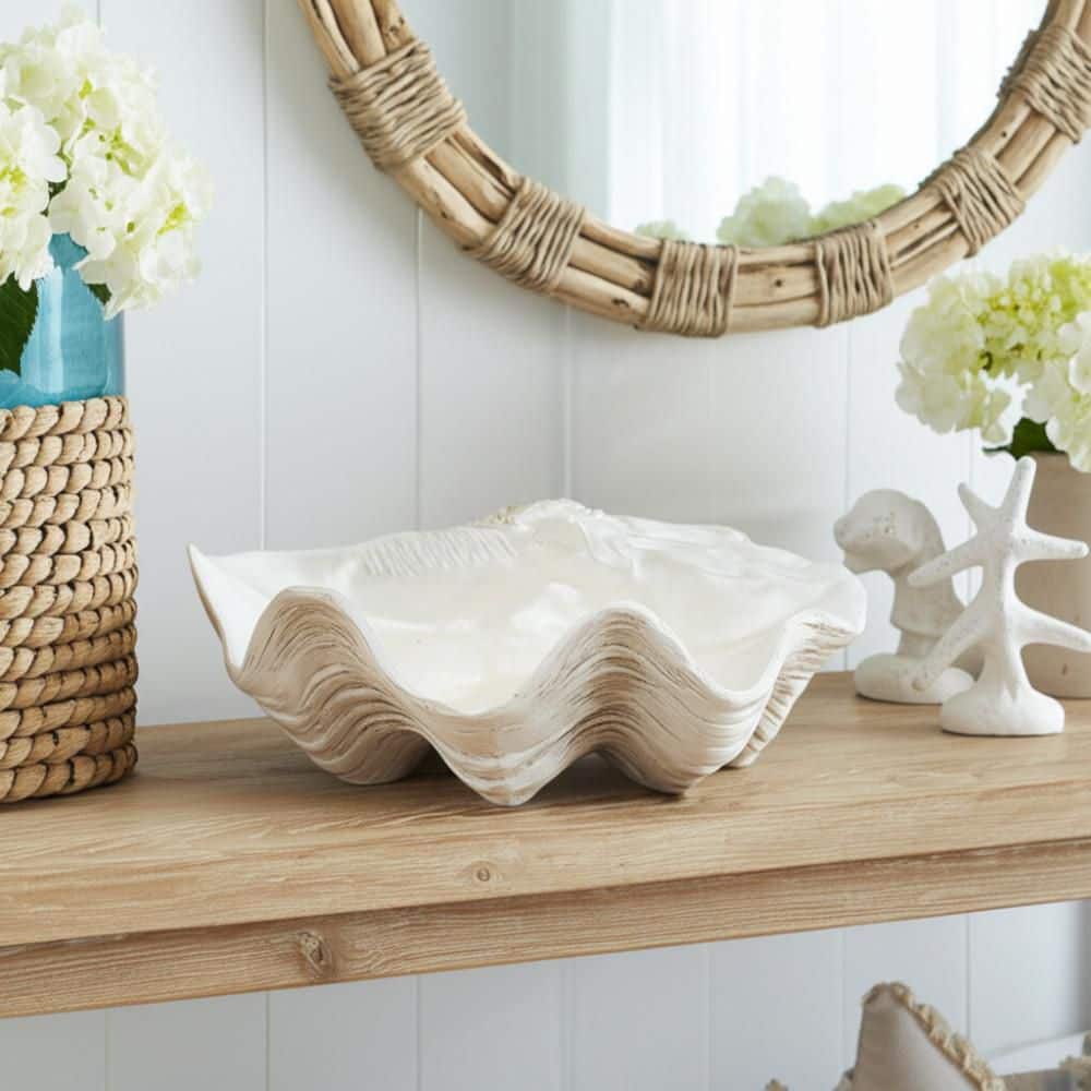 Liv & Skye Ivory/Tan 12.75 in. Resin Artisanal Pearlized Shell