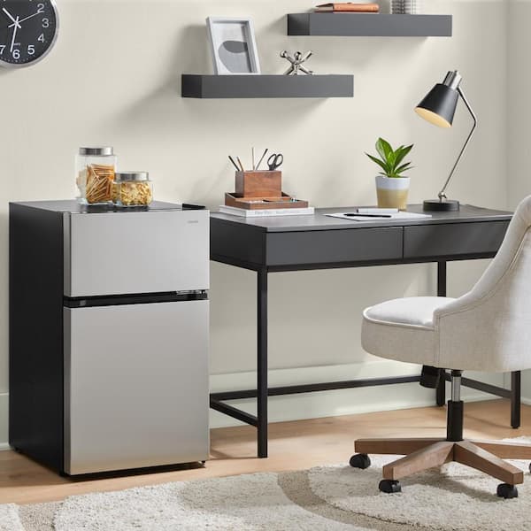 みぃshop　Sサイズ Vissani 3.1 cu. ft. 2-Door Mini Refrigerator in Stainless Steel