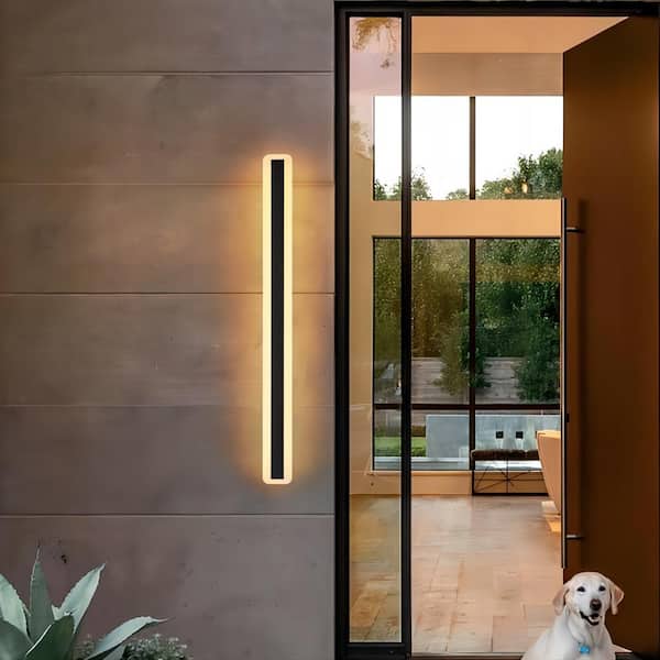 Rennnsan Hannah 39 in. Modern Linear Acrylic IP65 Waterproof Hardwired Black Outdoor Barn Wall Sconce Light, Integrated LED