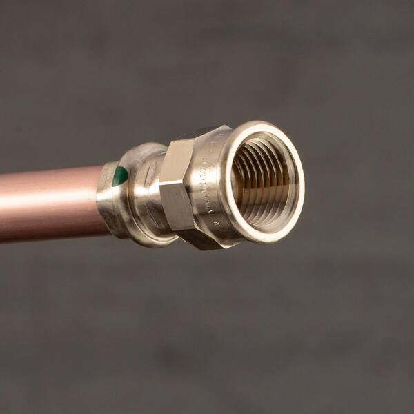 GATES Hydraulic Fitting – 6401-04-06 – 1/4 Male BOSS X 3/8 Male Pipe