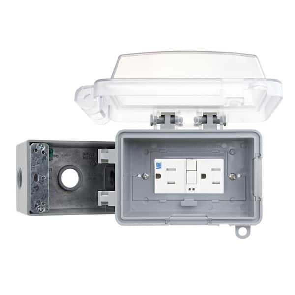 Photo 1 of Clear 1-Gang Extra Duty Non-Metallic While-In-Use Weatherproof Horizontal/Vertical Receptacle Cover Kit