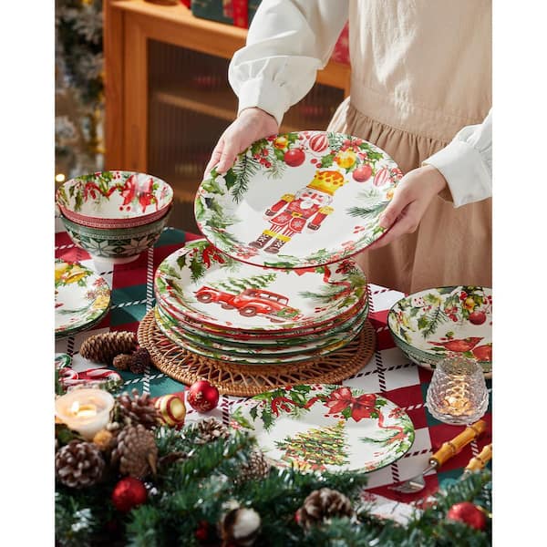 Wudkey 10 in. Multi-Color Dishwasher and Microwave Safe Christmas
