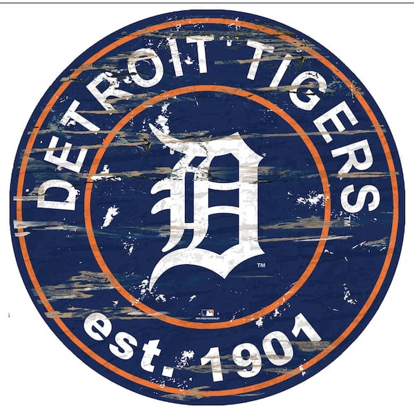 Fan Creations MLB Detroit Tigers 24 in. Distressed Wooden Circle Sign