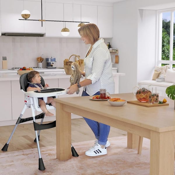 Dream On Me Portable 2 in 1 Table Talk High Chair Black