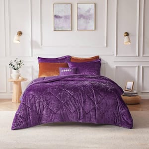 Isabel 4-Piece Purple Velvet King/Cal King Soft Velvet Lustrous Comforter Set with Throw Pillow