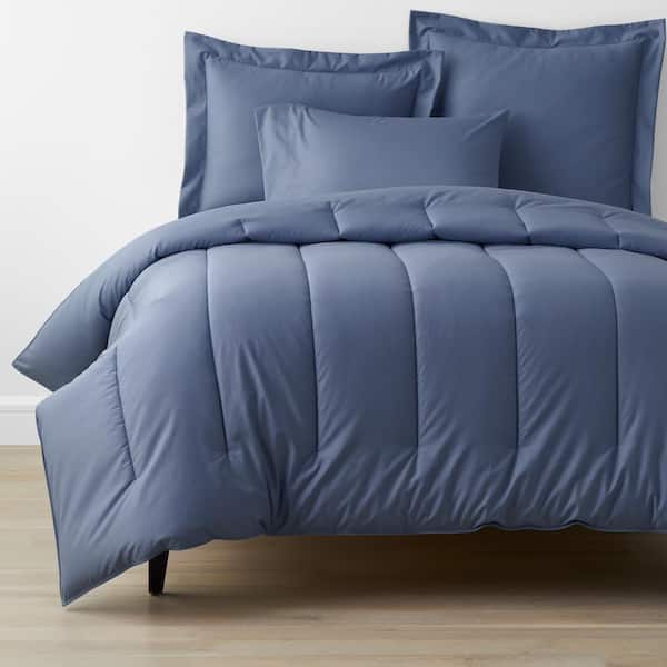 The Company Store Company Cotton Infinity Blue Solid 300-Thread Count Wrinkle-Free Sateen Full Comforter