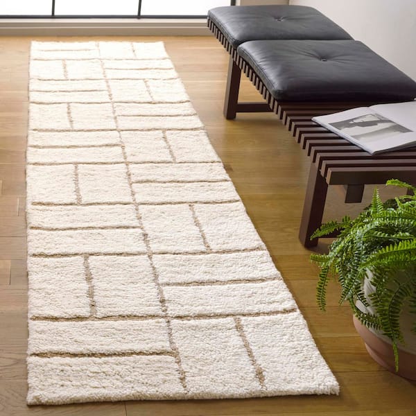 Casablanca Natural/Ivory 2 ft. x 9 ft. Geometric Grid Runner Rug