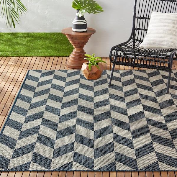 Patio Country Calla Blue/Cream 6 ft. x 9 ft. Herringbone Indoor/Outdoor Area Rug