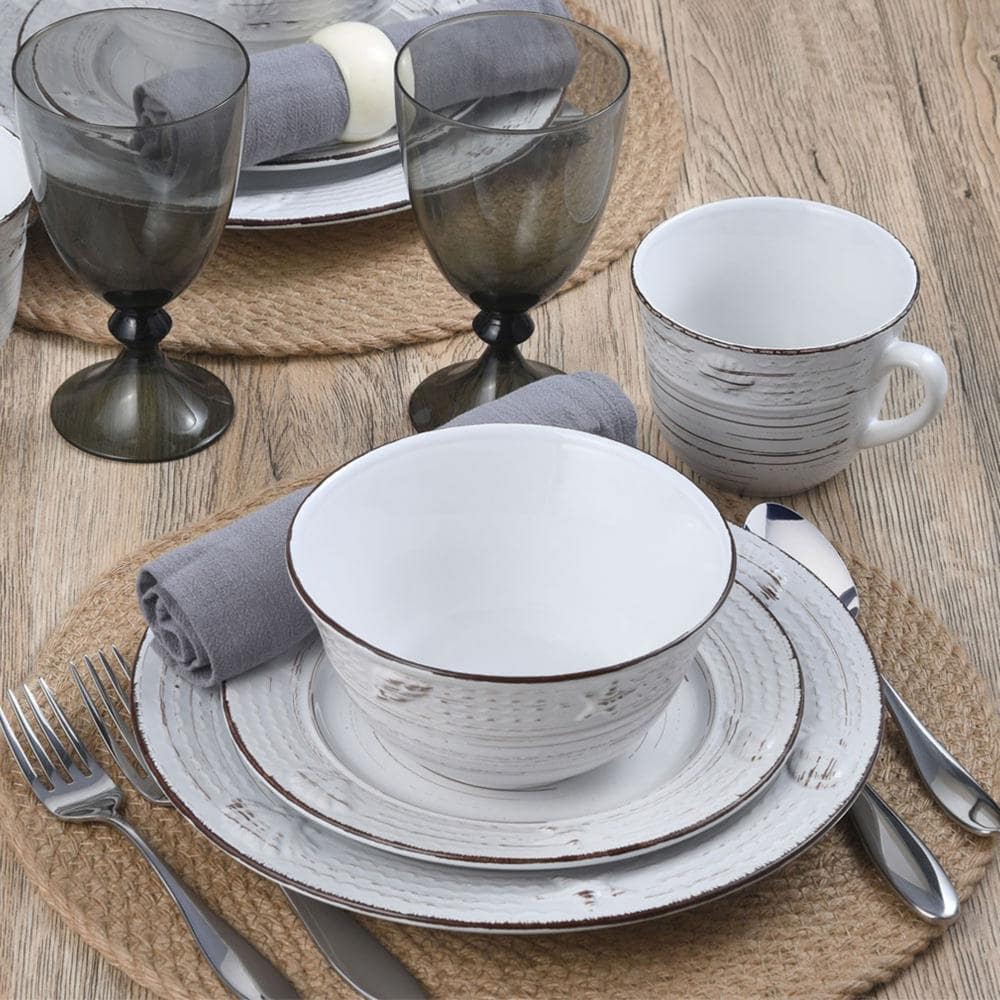 White Ceramic 16-Piece Weathered Dinnerware Set, Service for 4