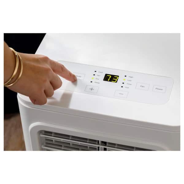  BLACK+DECKER 8,000 BTU Portable Air Conditioner with Remote  Control, White : Home & Kitchen