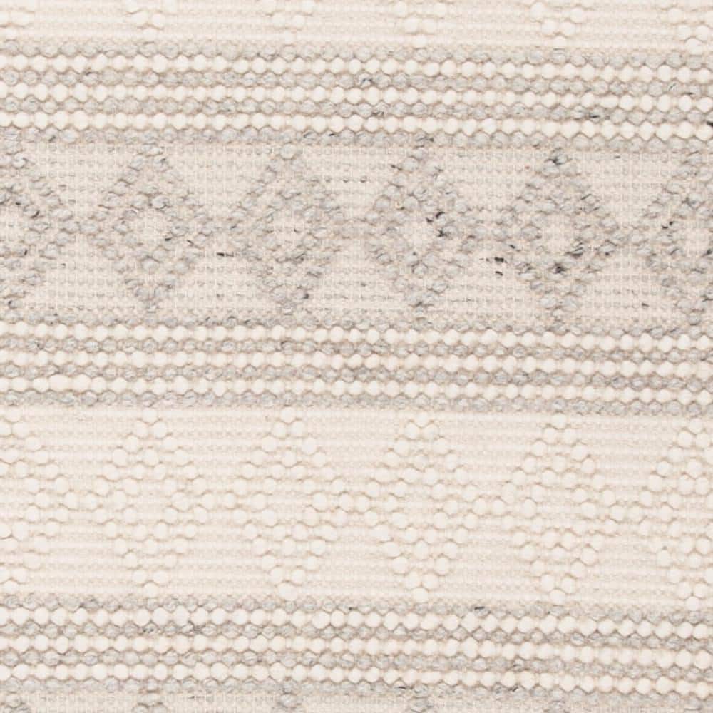 Ivory Coast Elegance Hand-Tufted Wool 24" Tufted Pouf