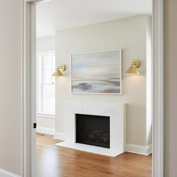 Milo 1-Light Lacquered Brass Sconce