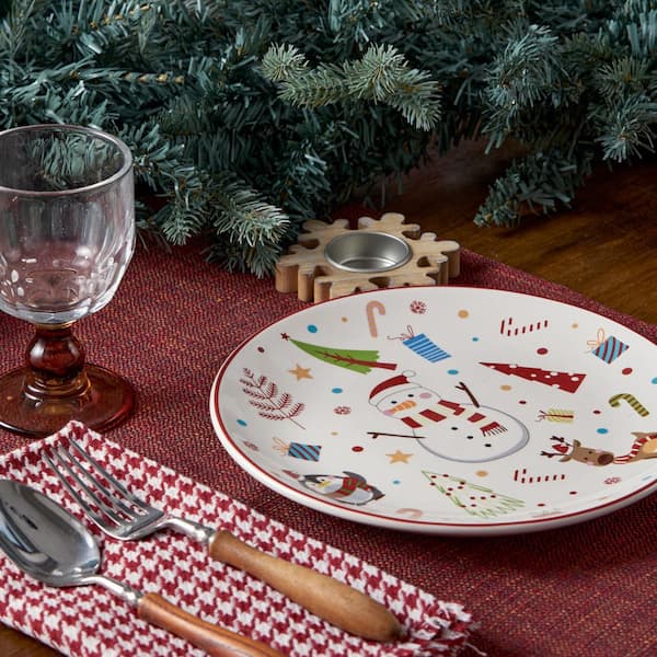 Christmas Merry Crew Colorful Scalloped Salad Plates 8.75 in. Ceramic Dessert Plates for Salad, Appetizer (Set of 4)