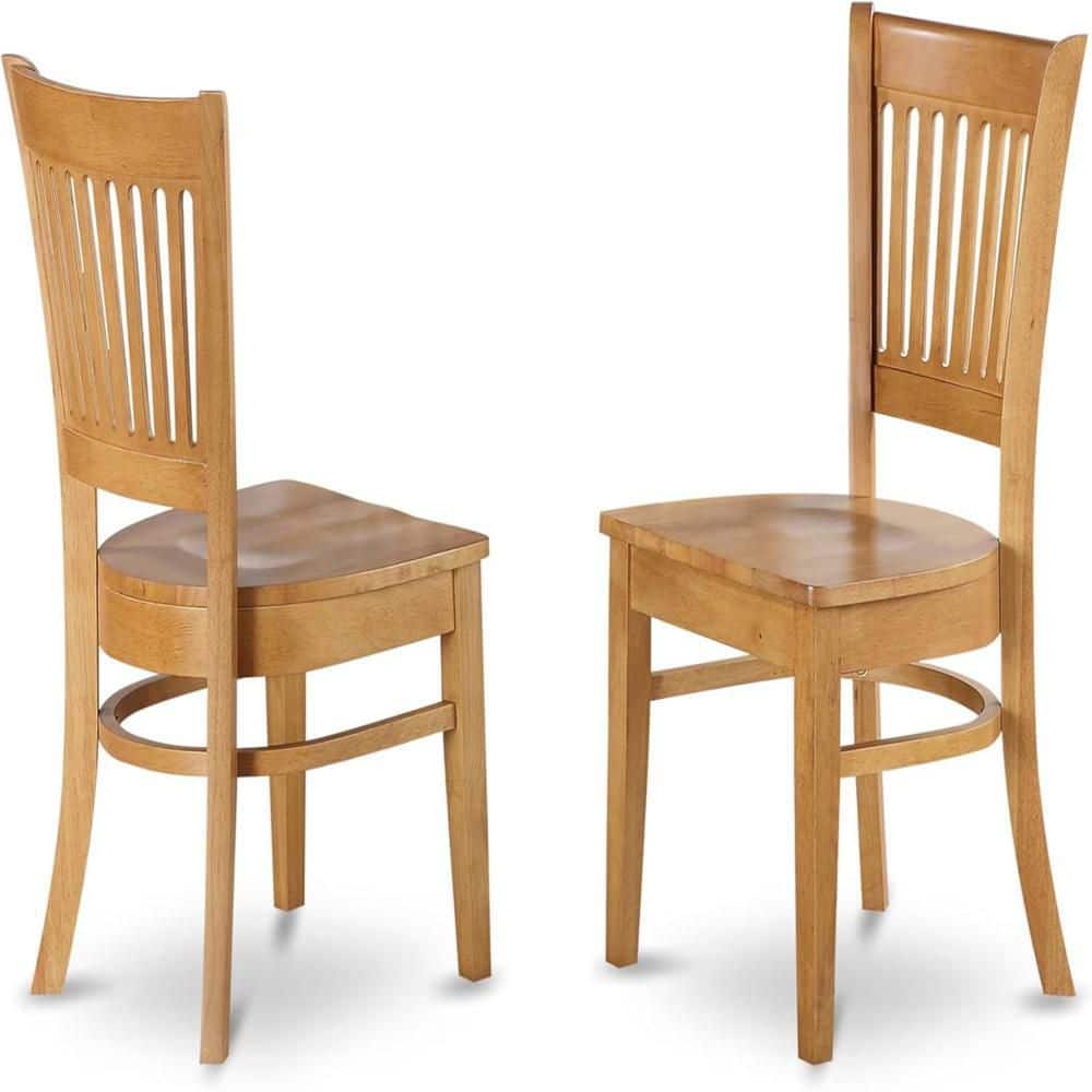 Natural Oak Finish Round Dining Table with 4 High Back Chairs