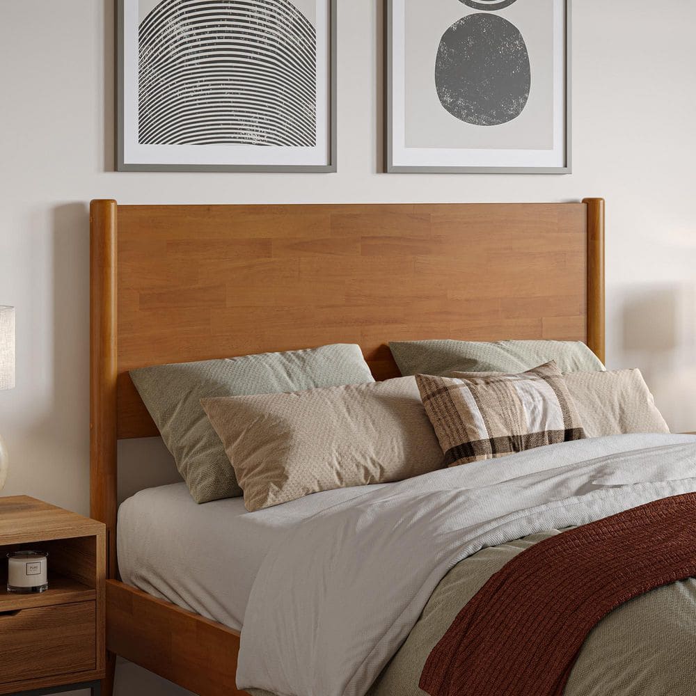 Pasadena Light Toffee Full Solid Wood Platform Bed with Headboard