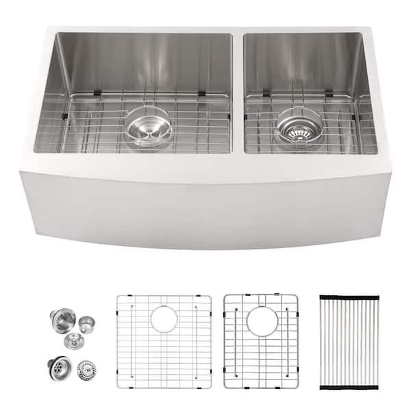 33 in. Farmhouse Apron Front 60/40 Double Bowl 16 Gauge Stainless Steel Round Corner Kitchen Sink with Strainer