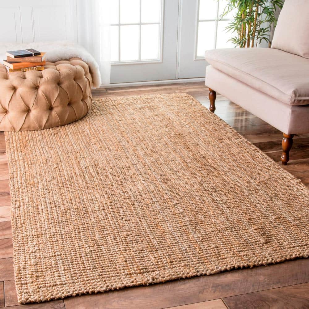 Handmade Natural Jute 4' x 6' Easy Care Area Rug