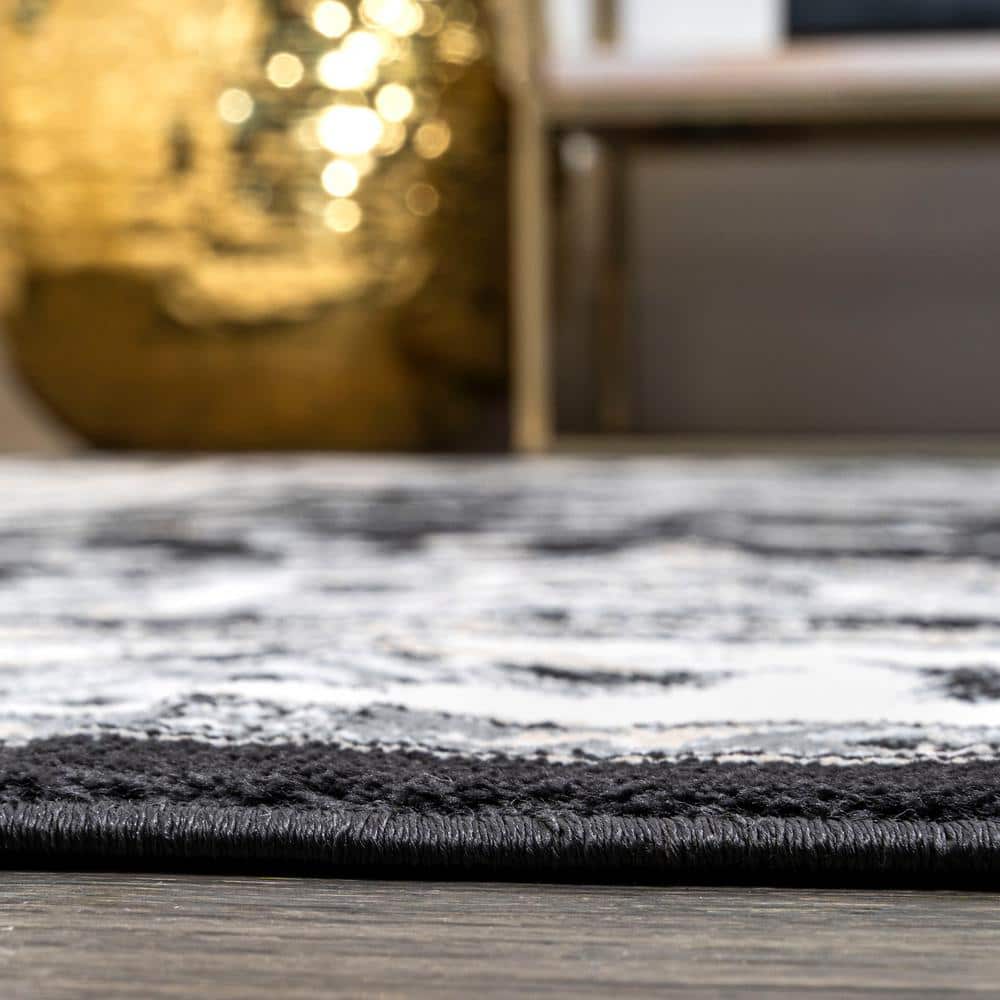 Elegant Persian-Inspired 4' x 6' Black and Cream Synthetic Rug