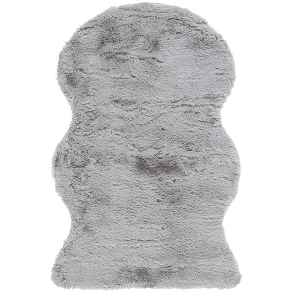 Faux Sheep Skin 2 ft. x 3 ft. Gray Flokati Solid Color Area Rug