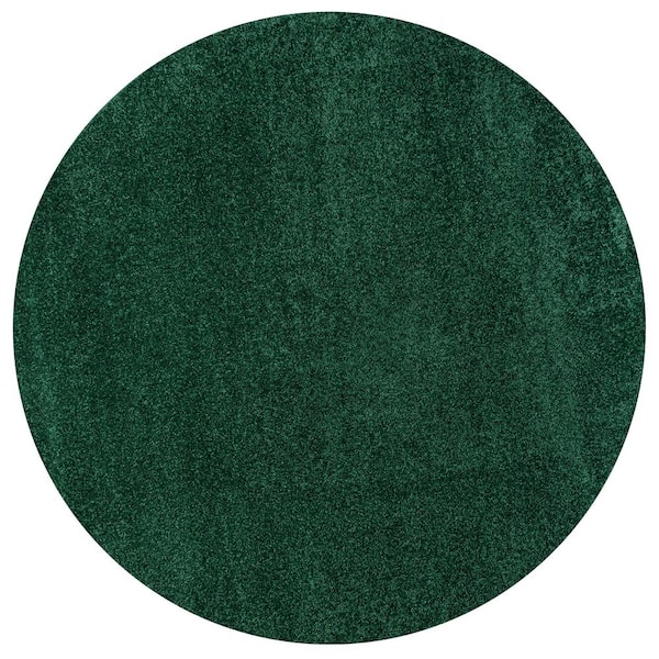 Haze Solid Low-Pile Emerald 5 ft. Round Area Rug