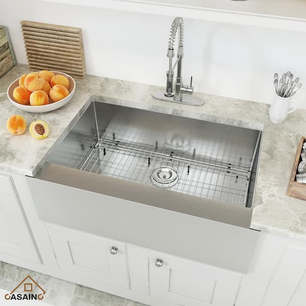 33 in. Farmhouse/Apron-Front Single Bowl 18 Gauge Brushed Stainless Steel Kitchen Sink with Bottom Grid and Strainer