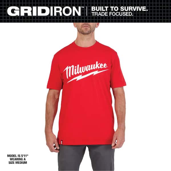 Men's Medium Red Heavy-Duty Short-Sleeve T Shirt