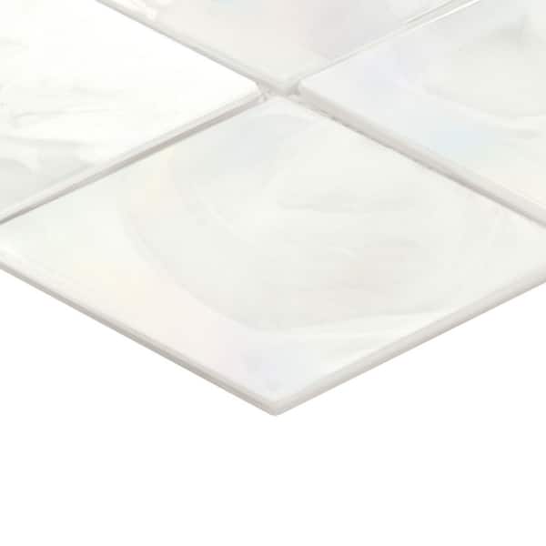 Daltile Starcastle Milky Way 12 in. x 10 in. Glass Diamond Scale Mosaic Tile (337.5 sq. ft./Pallet) SC72DIAMNSCMSPL