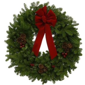 30 in. Balsam Fir Classic Fresh Wreath : Multiple Ship Weeks Available