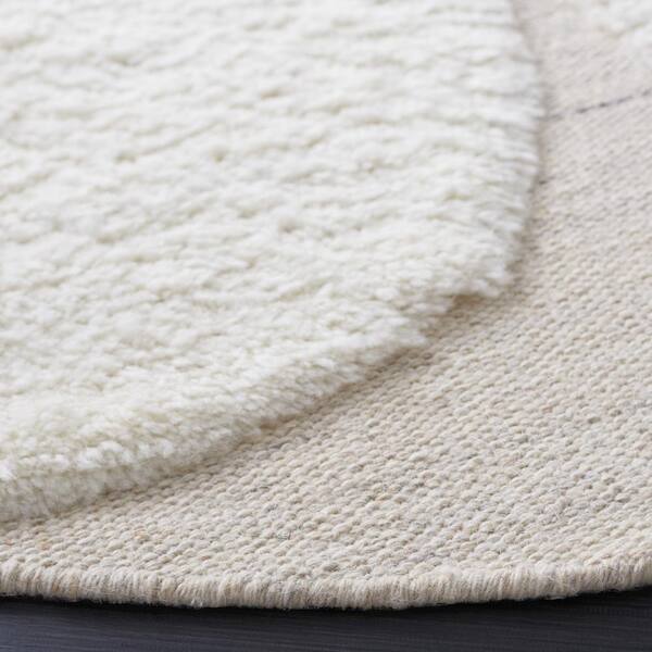 Safavieh NPT436C-6R Newport Hand Hooked Round Rug- Beige - White- 6 x 6  ft., 1 - Kroger