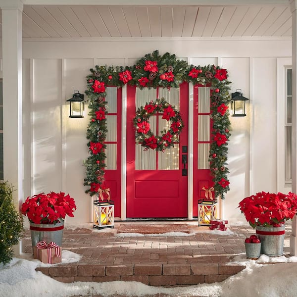 Outdoor Christmas Charm Wreath and Garland