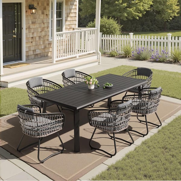 AZEK Advanced PVC Landmark 5/4 in. x 6 in. x 20 ft. Square Castle