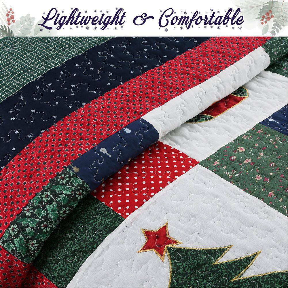 Red and Green Cotton Reversible Queen Quilt Set