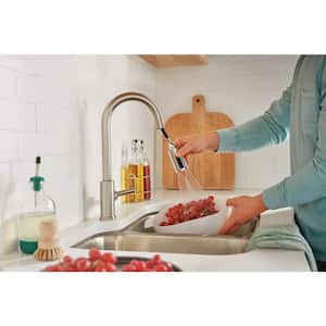 Flute Single Handle Pull Down Sprayer Kitchen Faucet with 1.0 GPM in Stainless