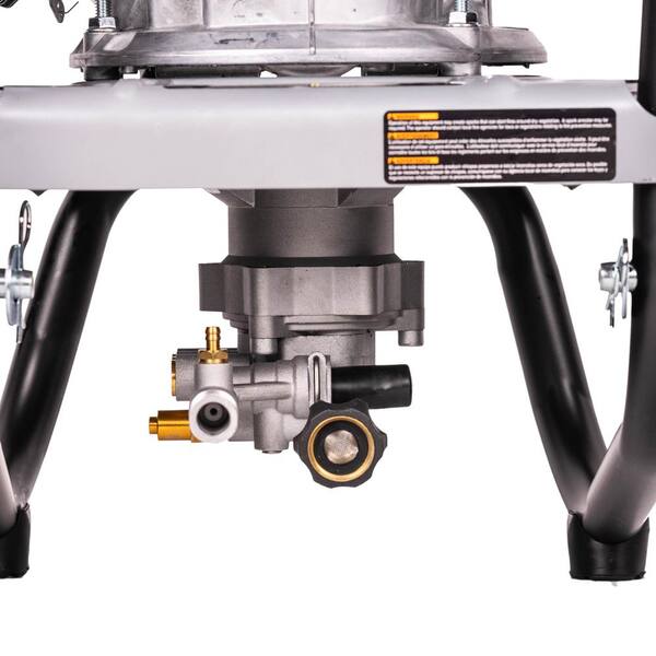 SIMPSON MegaShot 2800 PSI 2.3 GPM Gas 