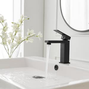 Single-Hole Single-Handle Bathroom Faucet in Matte Black