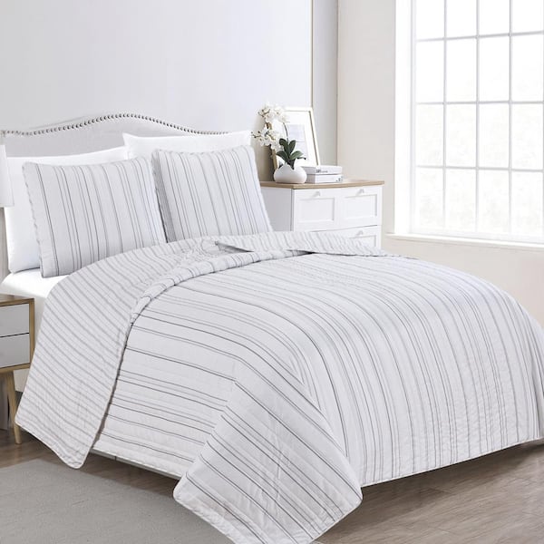 FRESHFOLDS Grey Full/Queen Premium Striped 3-Piece Microfiber Quilt Set Bedspread