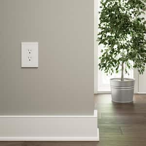 Belfast 1-Gang Duplex/Outlet Cover Wall Plate, Pure White